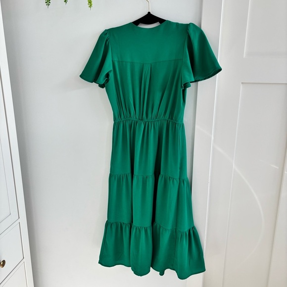 Monteau Los Angeles Kelly Green Cinched Waist Flutter Sleeve Womens Dress Small - Picture 7 of 11